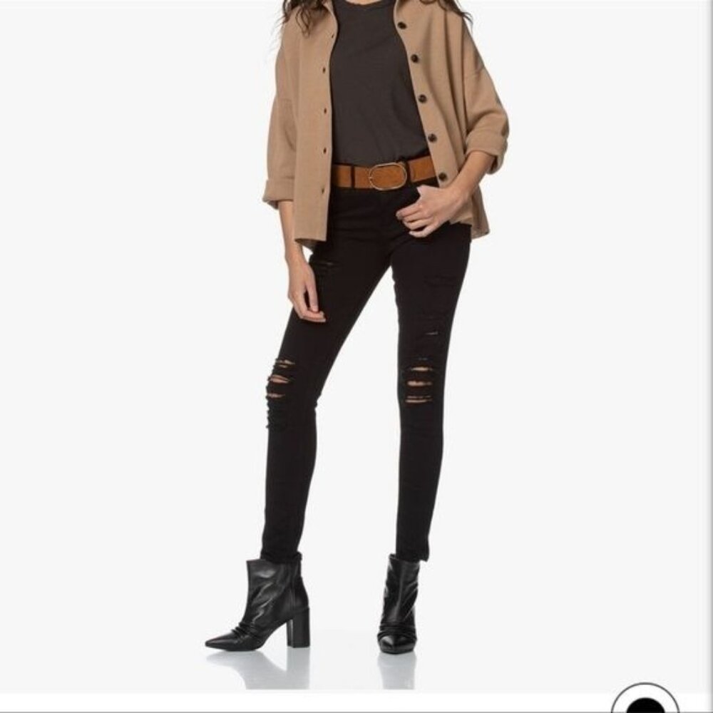 Frame Le Skinny De Jeanne Distressed Jeans in Film Noir Wash 25